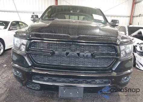 2021 Ram 1500 Big Horn 4X4 5'7 Box z USA, uszkodzony, nr VIN 1C6SRFFM0MN613666